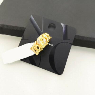 Goldfarbener Twist Kette Stretch Ring mit Kristall