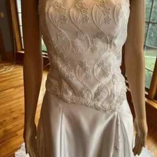 DoYouLoveMe White Lace Satin Spaghetti Strap Wedding Gown Bridal Dress Size 8