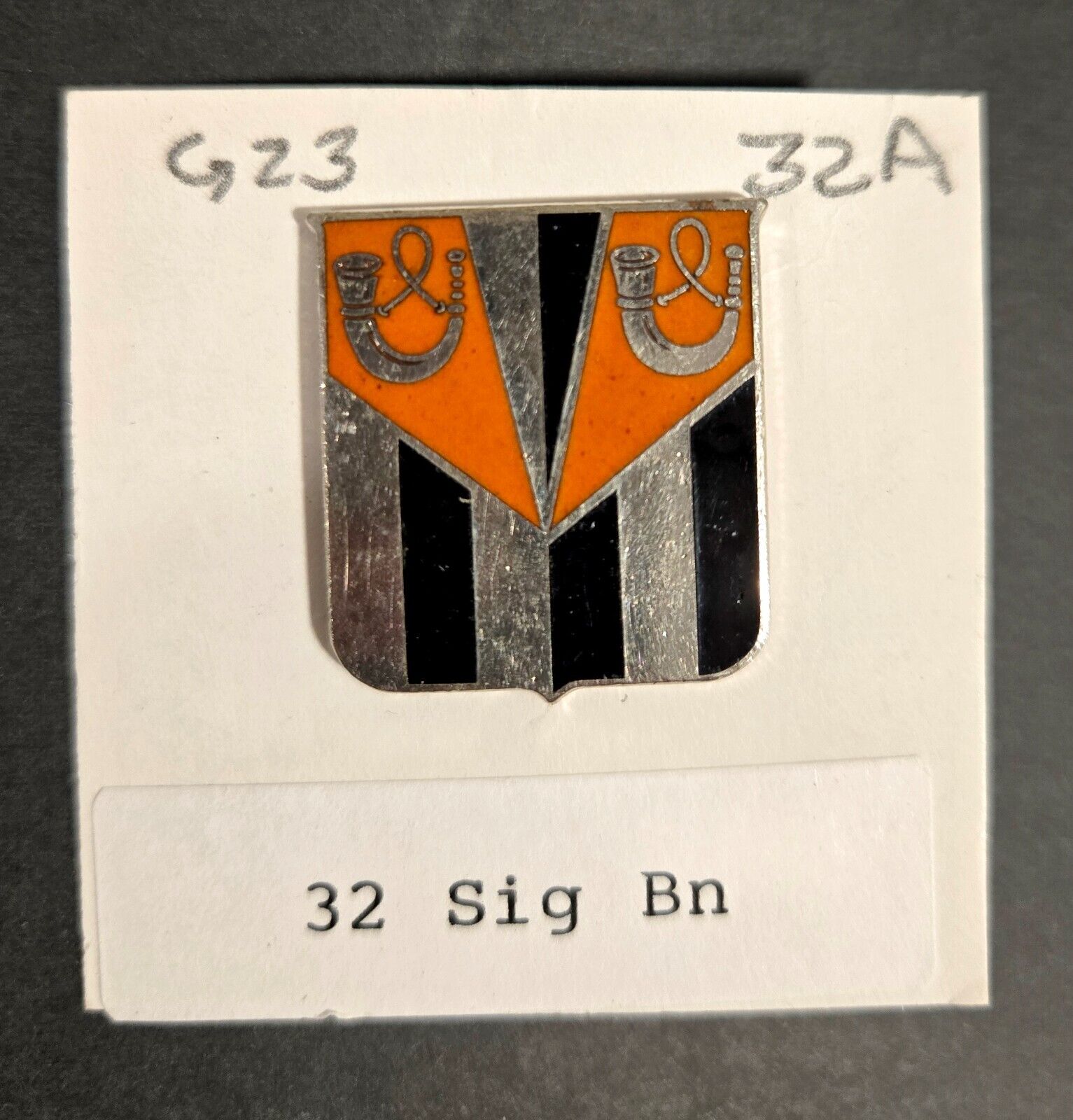 Foto 1 di 2