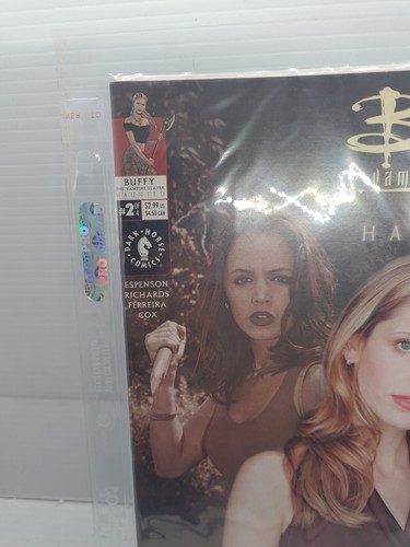 Buffy The Vampire Slayer Haunted issue 2 Photo Cover Dark Horse Comics Near Mint - Picture 2 of 6