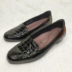 clarks timeless loafer