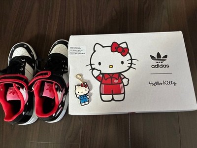 RARE 7.5 Women adidas  Sanrio Hello kitty Kawaii shoes sneakers Black clean