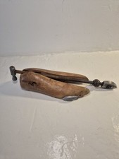 Ancienne enclume de cordonnier adaptée en lampe