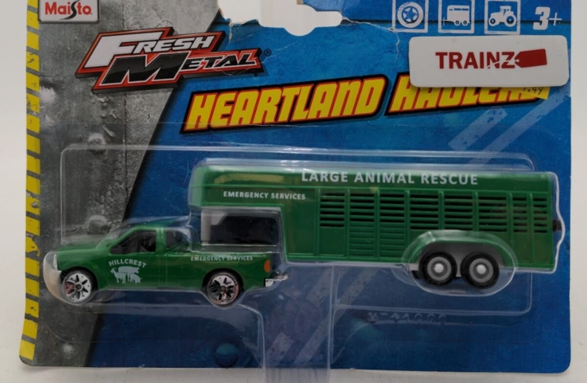 Maisto 12328 1:64 Scale Heartland Haulers Green Ford Dually W