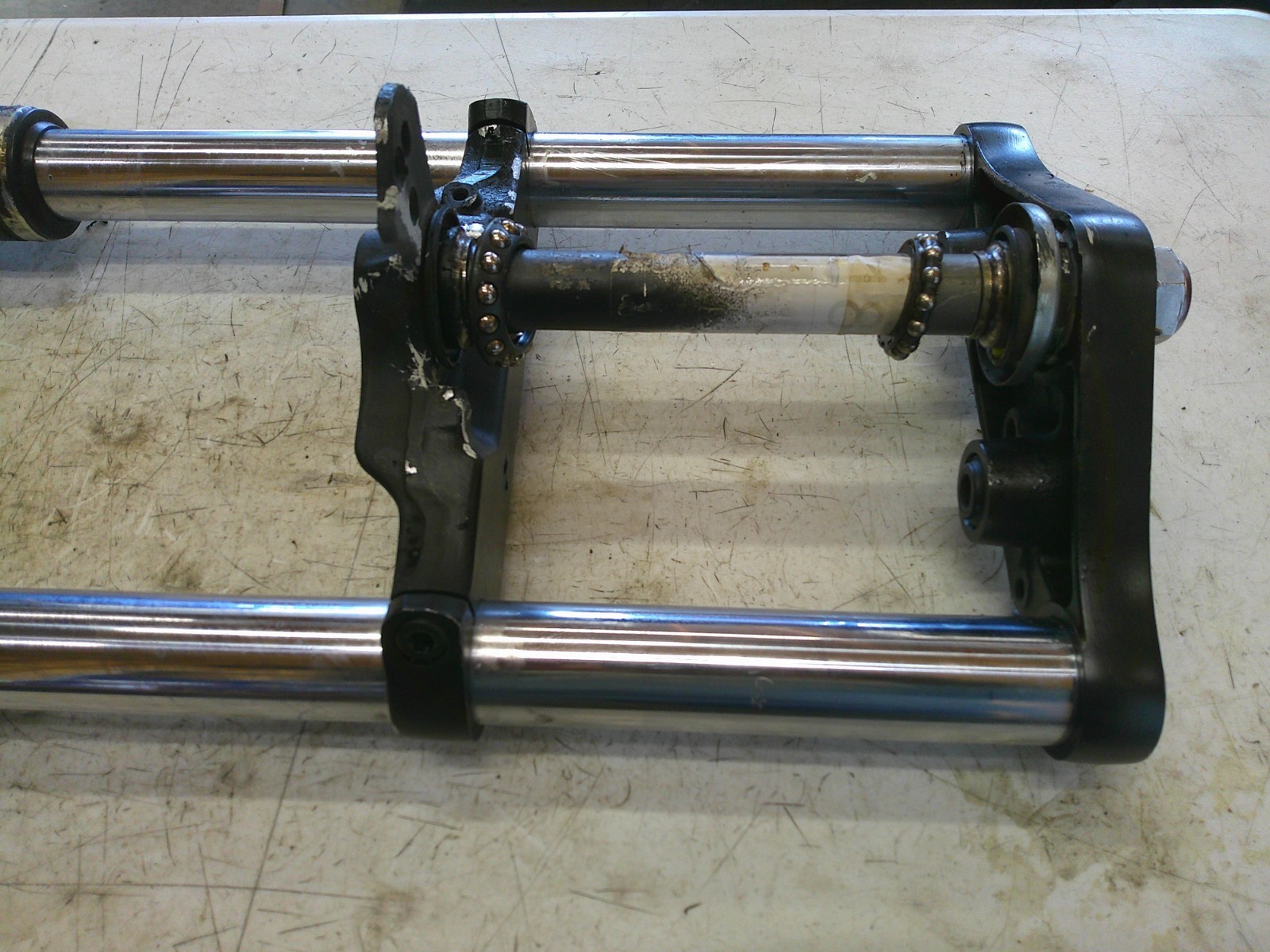 1998-2003 Honda shadow 750 VT750 front forks suspension