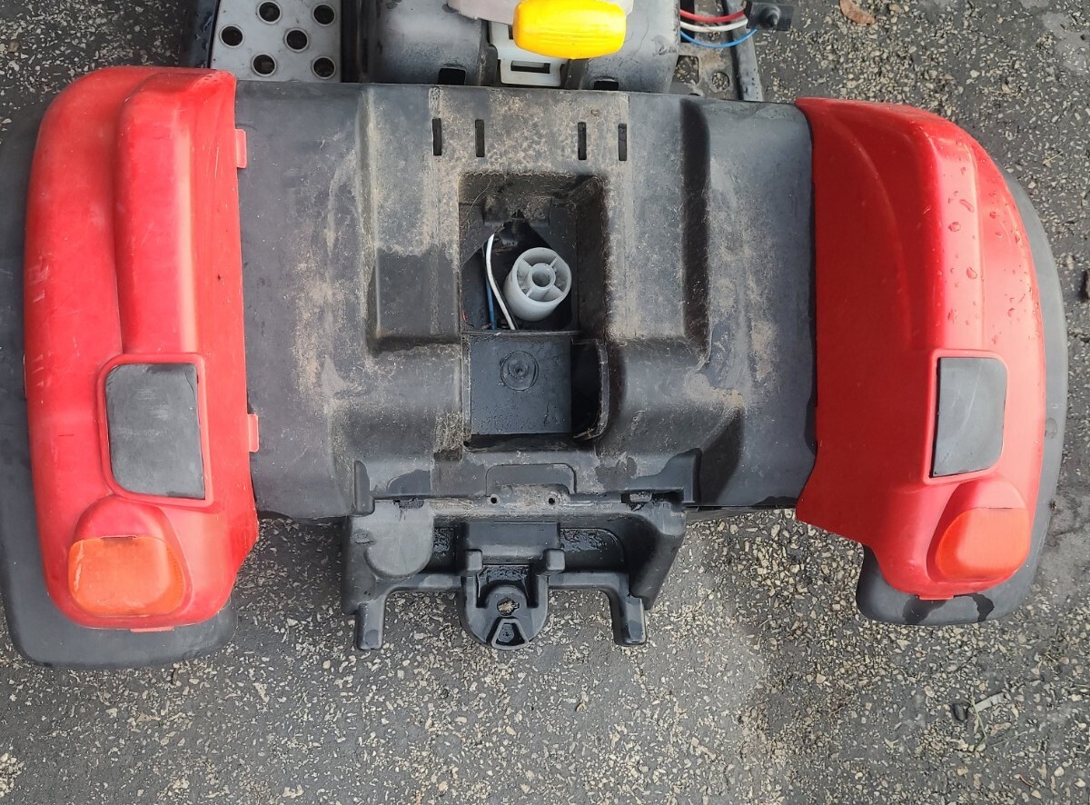 Peg Perego Tractor Case Magnum Rear Fender Lamps Parts tractor eBay