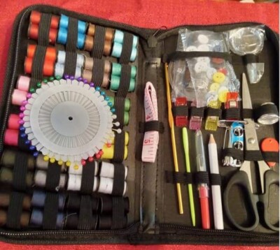 FYY Sewing Kit for Adults and Kids, Needle and Thread Kit, 170 Pcs Sewing