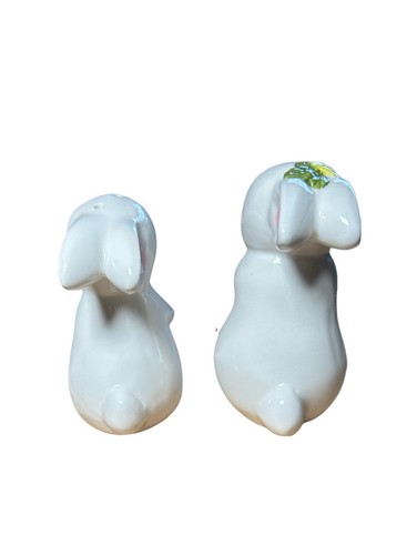 Salero y pimentero de cerámica Blushing Bunny Rabbit 3 1/2 pulgadas - Imagen 5 de 5