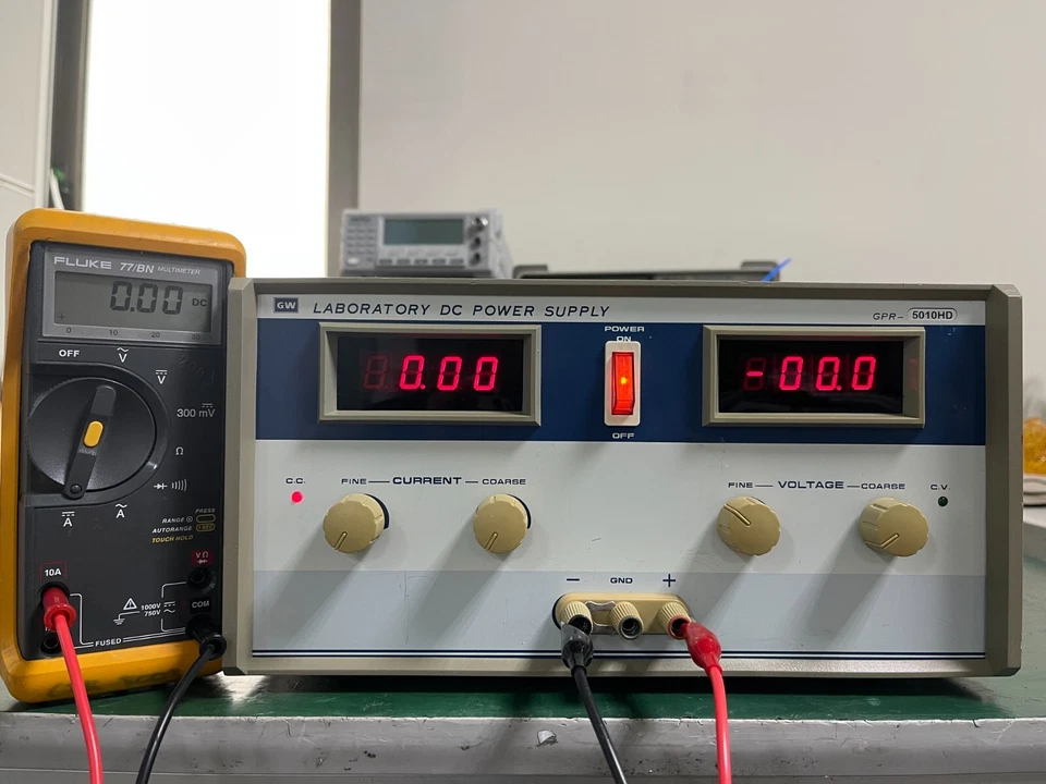 GW Instek GPR-5010HD Laboratory power supply _E110100 - Image 4 of 4