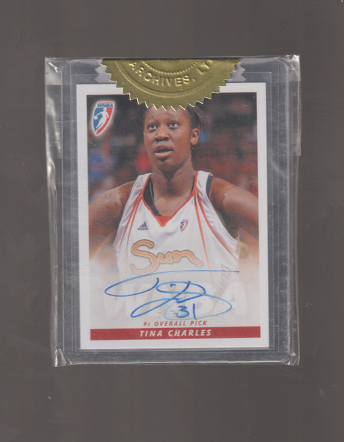 tina charles,2010 wnba rookie autograph,uconn,christ the king hs queen,retiring