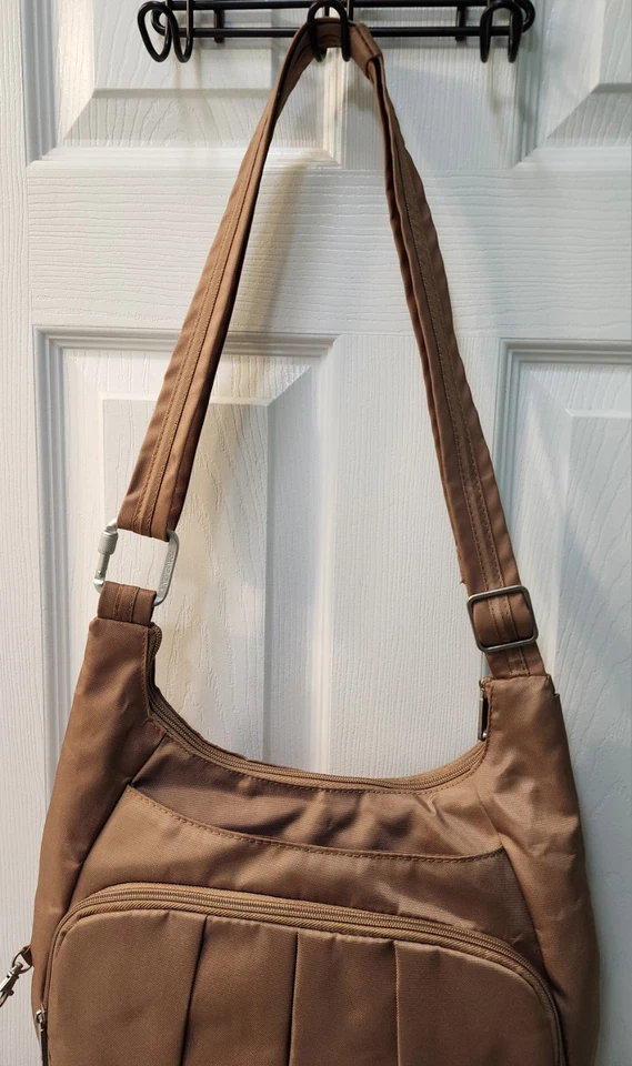 Travelon Crossbody Shoulder Bag Adjustable Strap Multi Pocket Anti-Theft Purse - Image 4 of 4