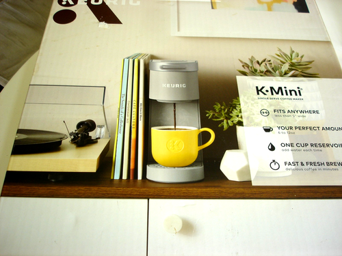 Keurig K-Mini Plus Single Serve Kaffeemaschine - Bild 1 von 3