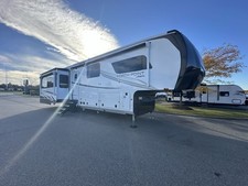 2026 Jayco North Point 377RLBH