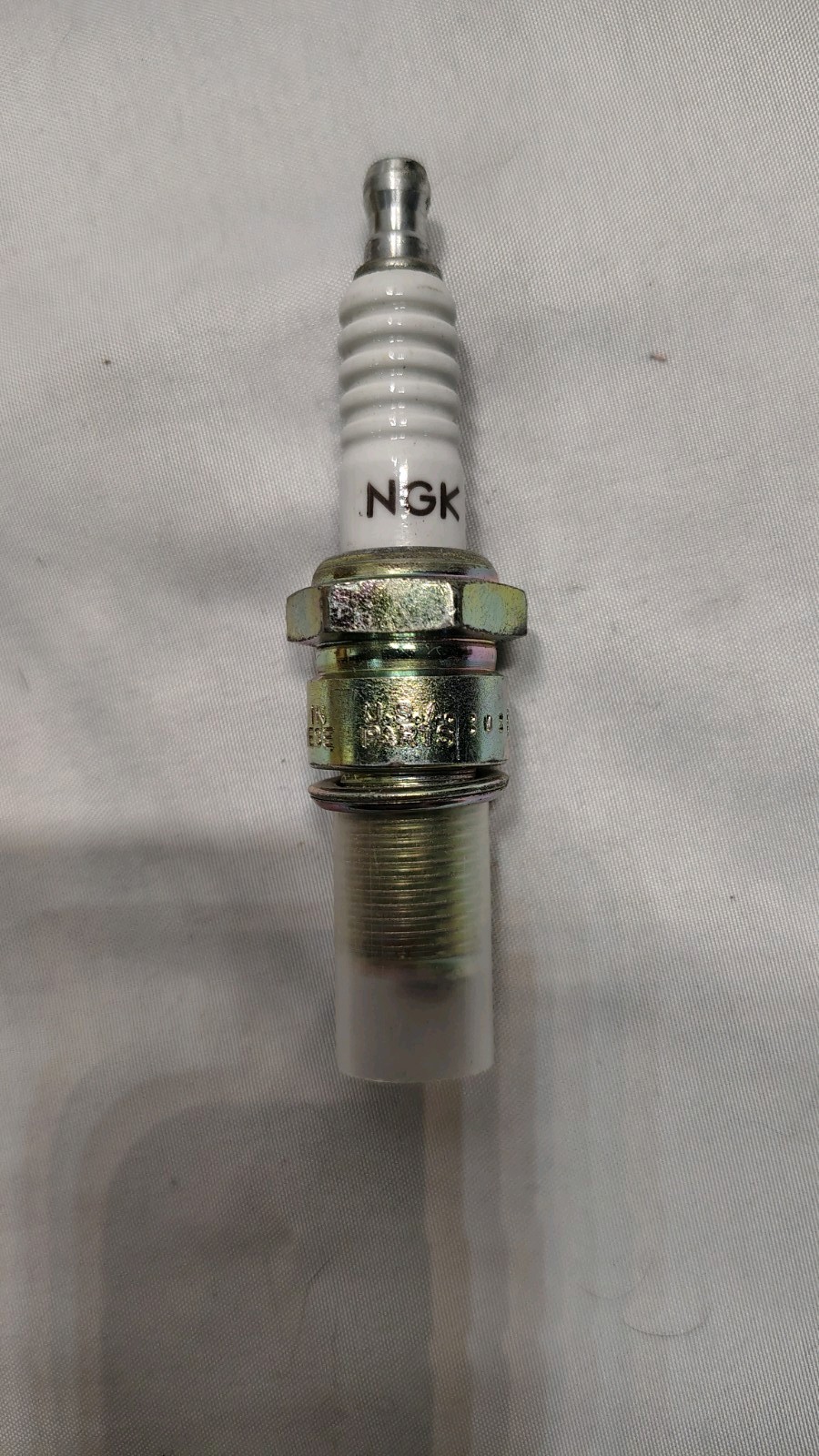 NEW NGK SPARKPLUG B7ES MOTORCYCLE ATV SNOWMOBILE JAPAN MADE