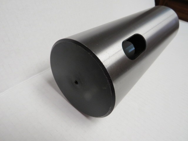 00185199 6MT INSIDE MORSE TAPER,STANDARD MORSE TAPER TO STRAIGHT SHANK . 3-1/2"