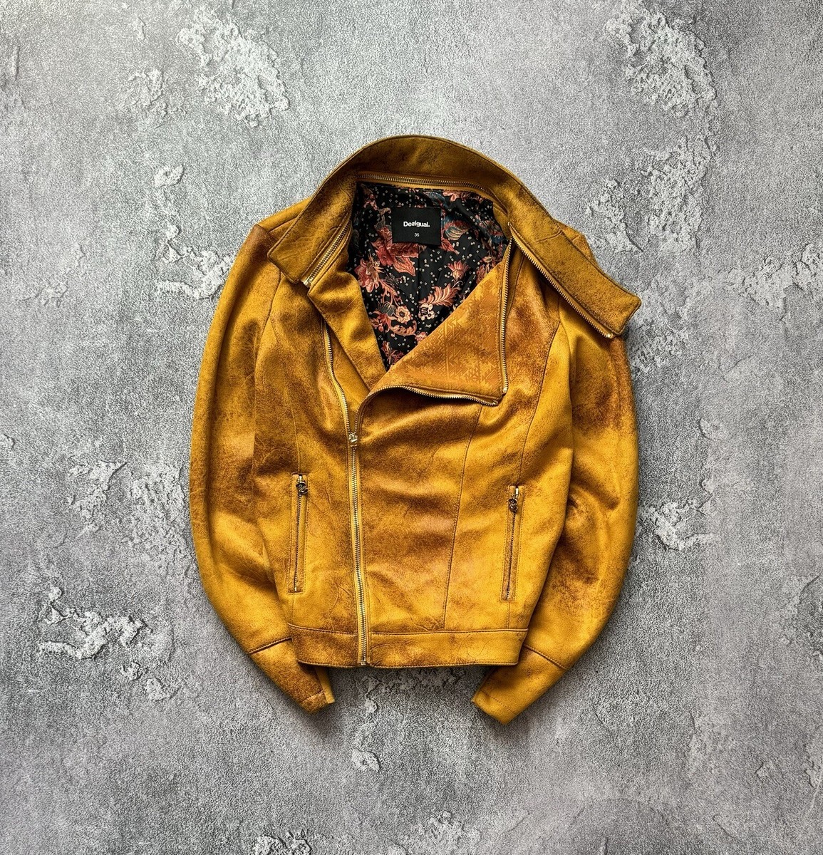 Desigual 36 Yellow Style Leather Biker Jacket 18WWEWBT Desigual 36 Yellow Style Leather Biker Jacket 18WWEWBT