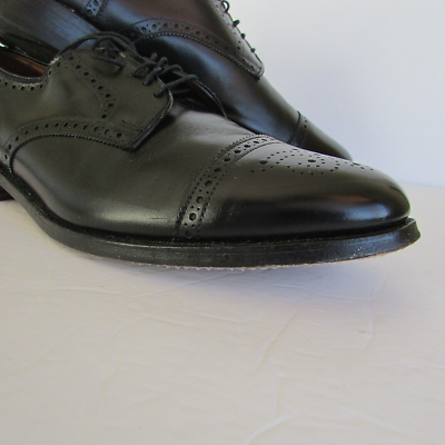 Allen Edmonds AE “Sanford” Black Leather WING TIP Cap Toe  display picture 3