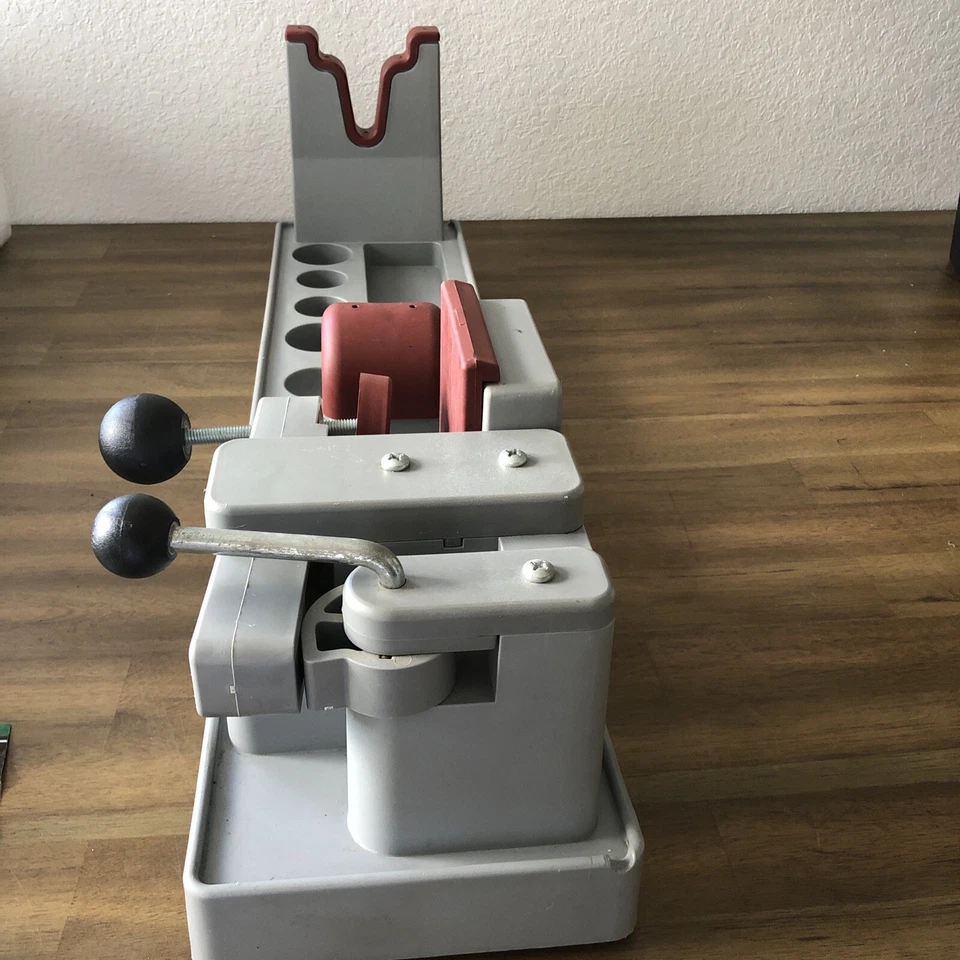 Tornillo para pistola Tipton usado en excelente estado Foto 4 de 4