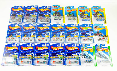 Hot Wheels Motorcycle Scooter Lot of 21 Fright Bike Street Stealth Tred Shredder