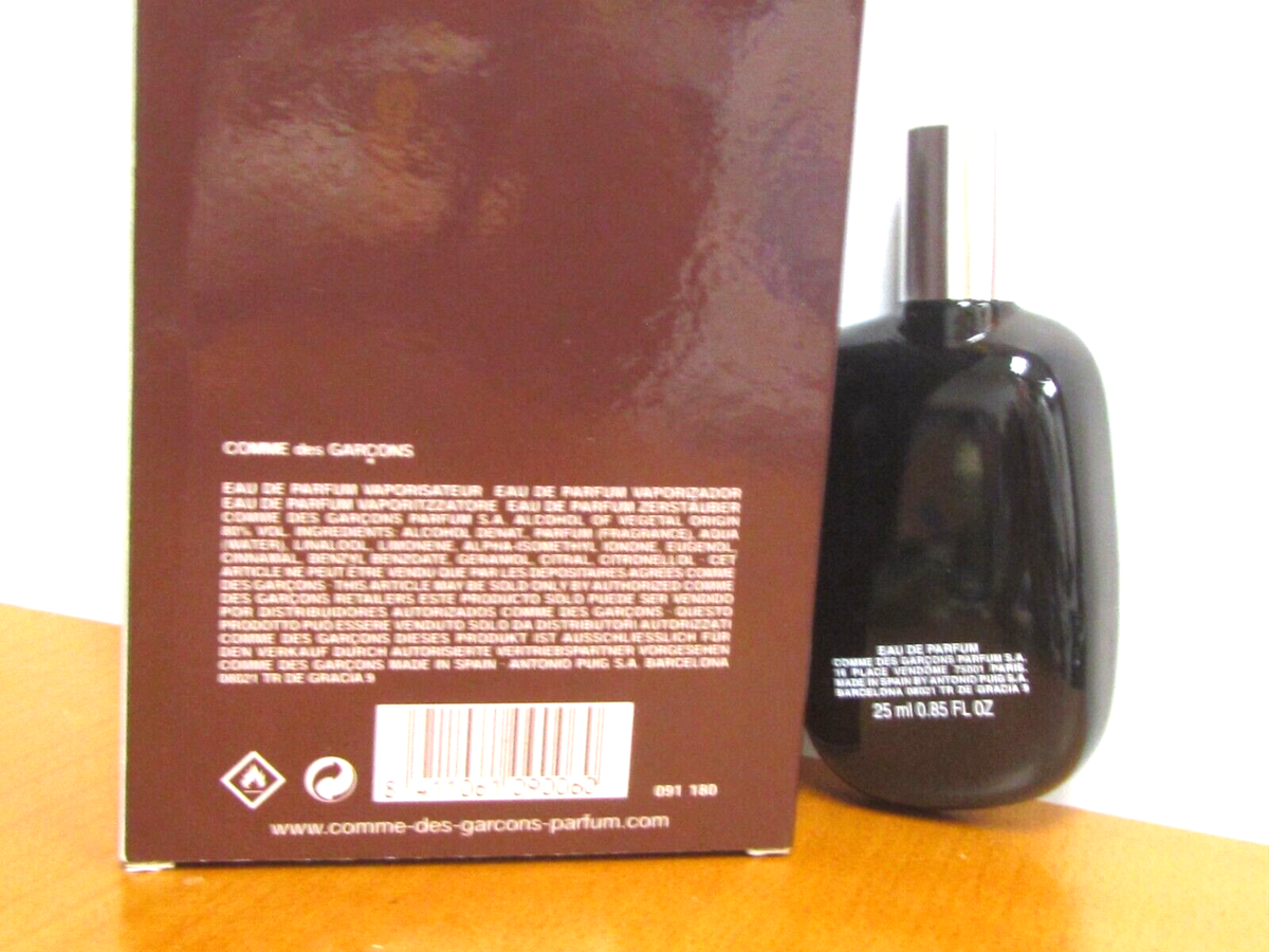 Eau De Parfum Spray Pocket Size Comme Des GARCONS 138632 for