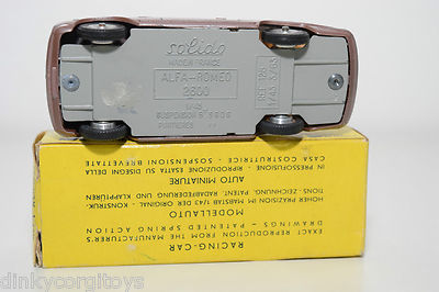 Solido 1:43 Alfa Romeo 147 Année de construction 2000 argent métallique