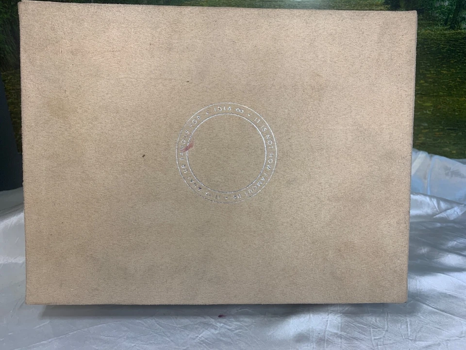 USHER 100ML EDP SPRAY/200ML LOCIÓN CORPORAL/ 200ML ESPUMA GEL DE BAÑO (JUEGO DE REGALO) Foto 3 de 4