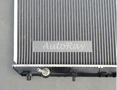 Radiator for Toyota Camry 2.2 L4 1997-2002 / Toyota Solara 2.2 4Cyl Auto/Manual - Picture 5 of 6