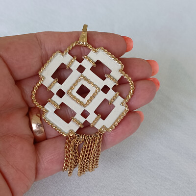 Vintage Avon White Enamel Square Open Work Brooch Pendant Gold Tone Tassels