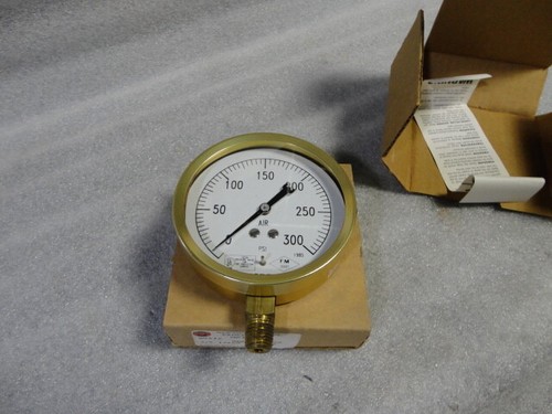 Marsh Instrument Co W0412 Gauge Air 3.5 1/4BM 300 Air 300psi - Picture 2 of 6