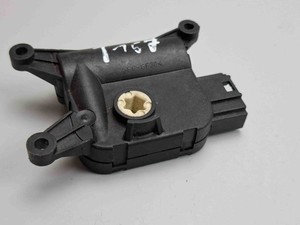 VW TOURAN 1T3 Heizungsventil Klappenantrieb Motor 1K0907511J 32548541