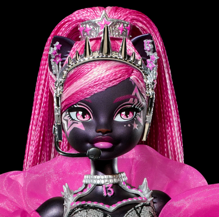 MONSTER HIGH 2025 Fang Vote CATTY NOIR DOLL Mattel New Shipper JDR77-9893 - Image 3 of 4