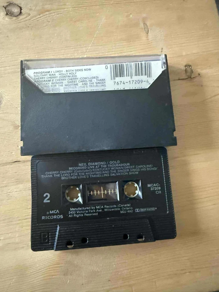 Neil Diamond – Gold Vintage Cassette Tapes C25 Foto 2 de 2