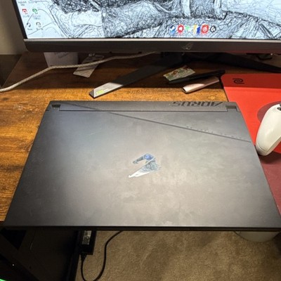 AORUS 15 Gaming Laptop Intel Core i7 NVIDIA GeForce RTX 4070 1tb 2560*1440