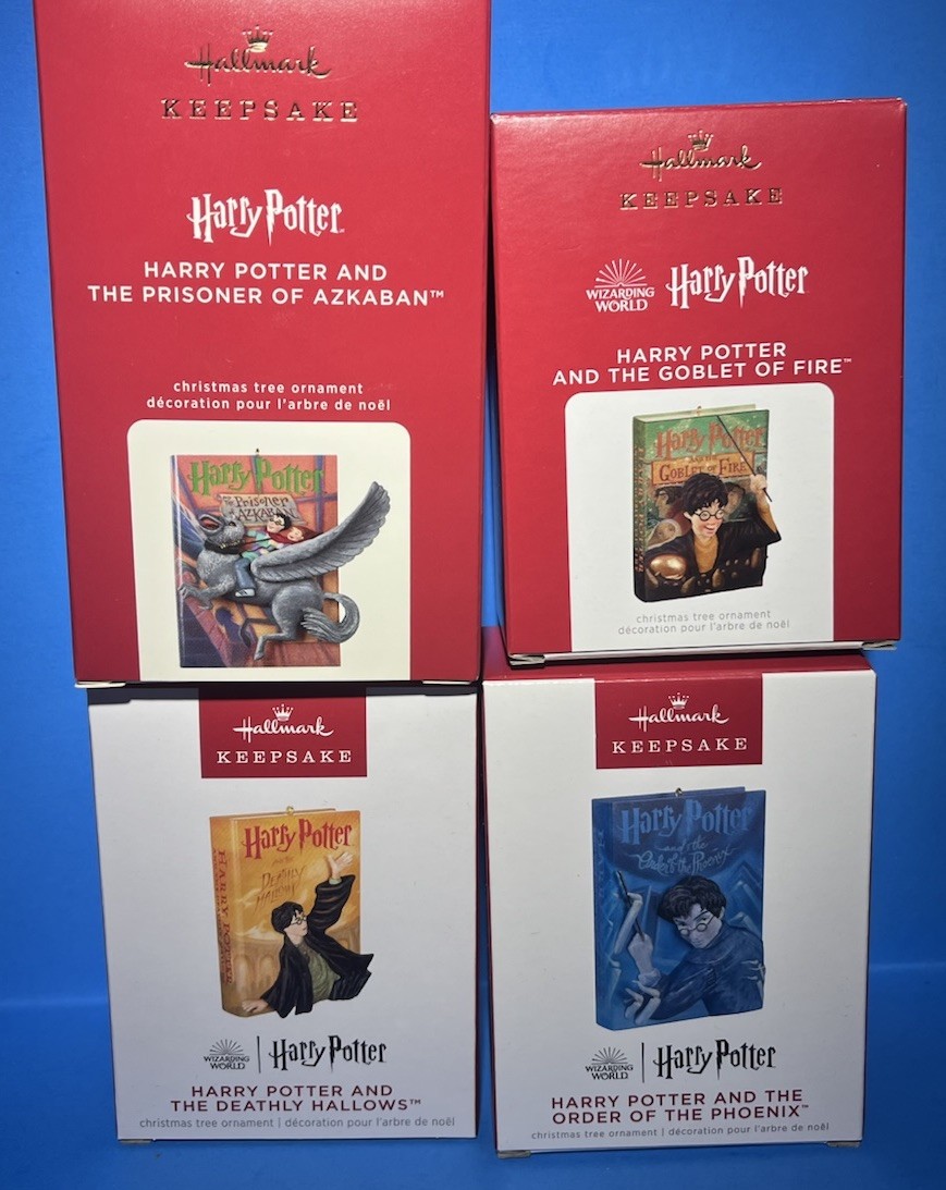 LOTE DE 4 Adornos de Navidad Libro Harry Potter Sello Recuerdo ~ Original ~ NUEVO