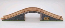Thomas Friends Wooden Railway Train Tank Engine - Maron Stone Arched Bridge