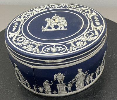 Vintage Josiah Wedgwood & Sons Ltd, Biscuit Tin Box Design Greek Statues.....