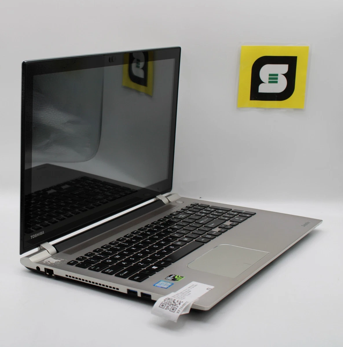 Toshiba 2.00-2.49GHz PC Laptops & Netbooks with Touchscreen 15