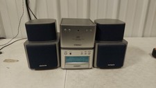 Aiwa Compact Disc Stereo System XR-M70 Read Description 3466