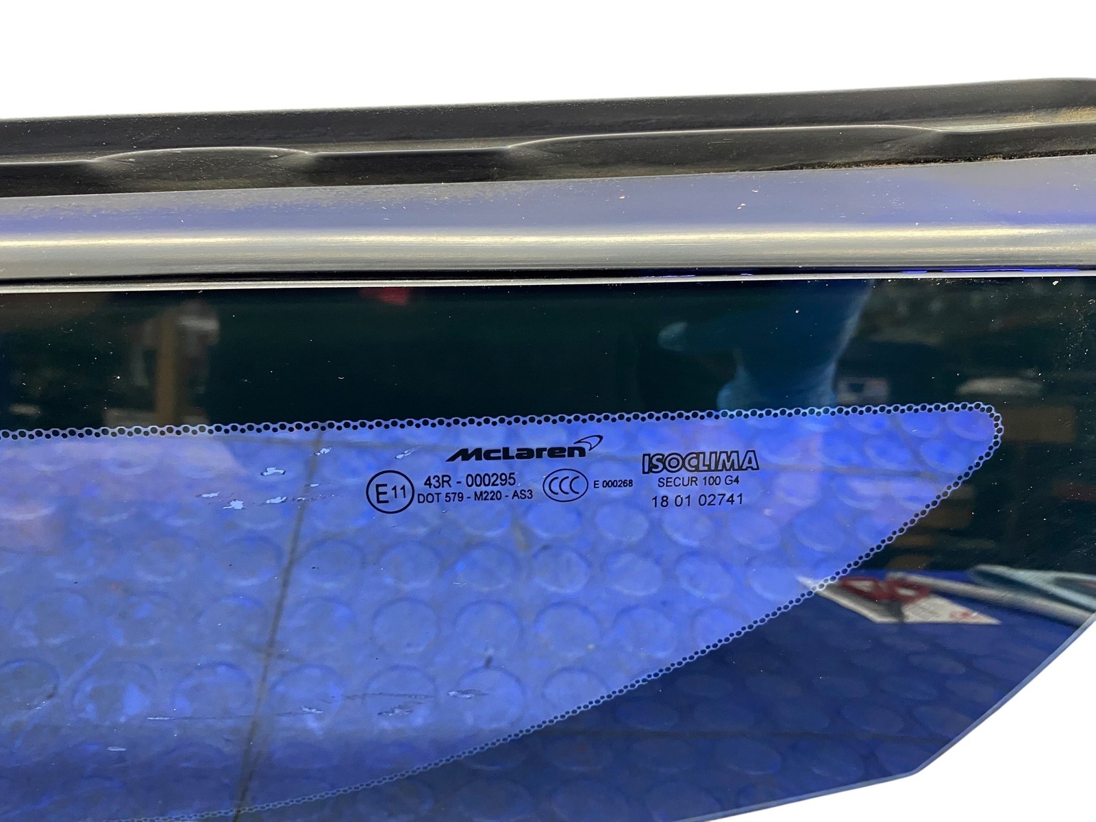 2018-2023 MCLAREN 720S REAR LEFT UPPER SIDE WINDOW GLASS OEM