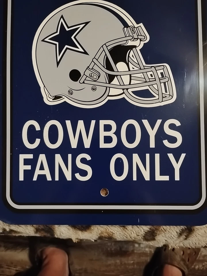 NFL Dallas Cowboys LETRERO DE ESTACIONAMIENTO RESERVADO VAQUEROS SOLO FANÁTICOS 12" X 18" Plástico Foto 3 de 4