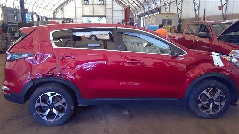 Engine 2.4L VIN C 8th Digit Fits 17-22 SPORTAGE 6504390 - Image 2 of 4