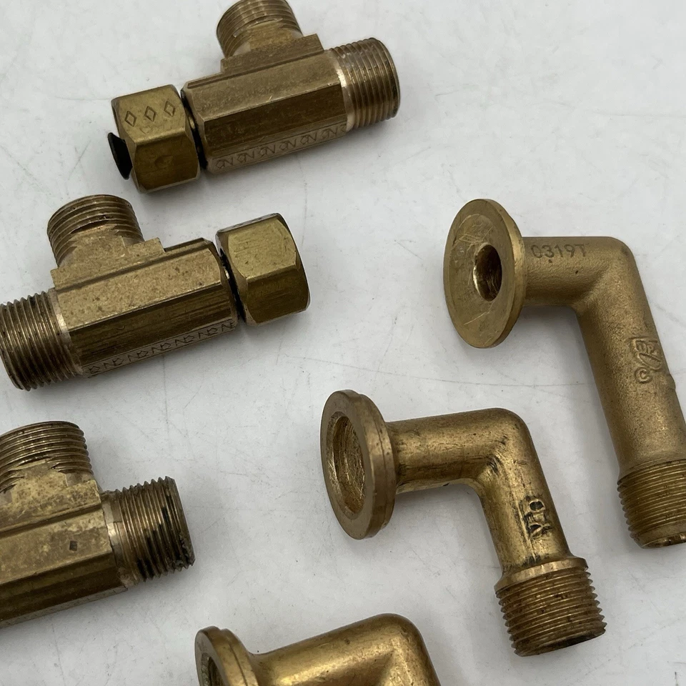 Лот из 9 смешанных штекерных гнездовых резьбовых фитингов труб для топлива, воздуха, воды, масла - Изображение 3 из 4