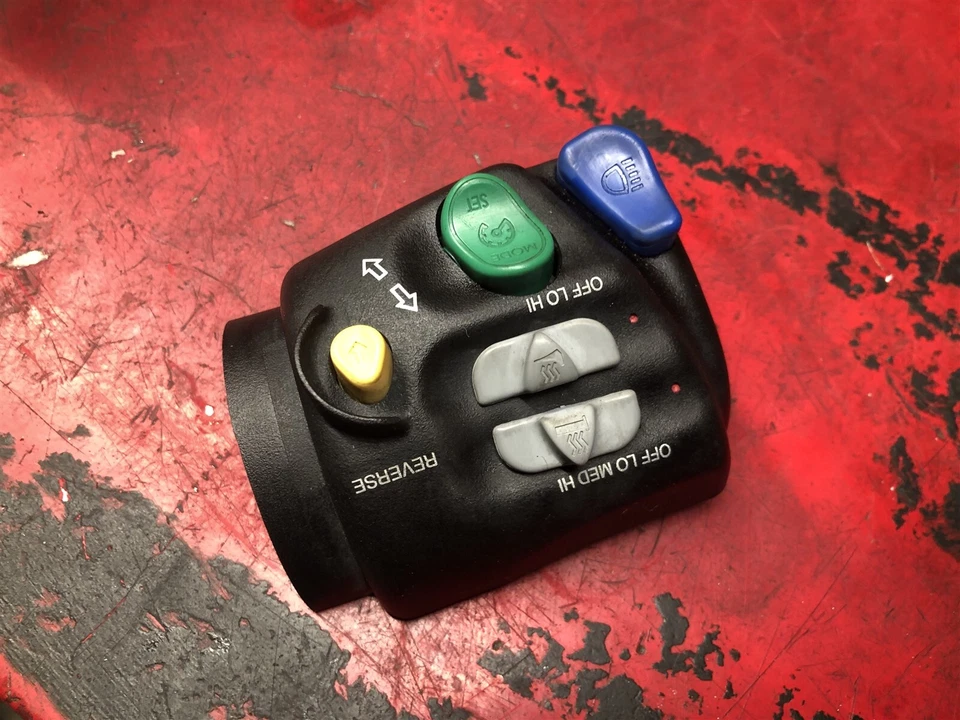 Polaris 600 Cleanfire Switchback IQ 900 700 RMK 05-24 Dragon Bar Switch calentador Foto 2 de 3