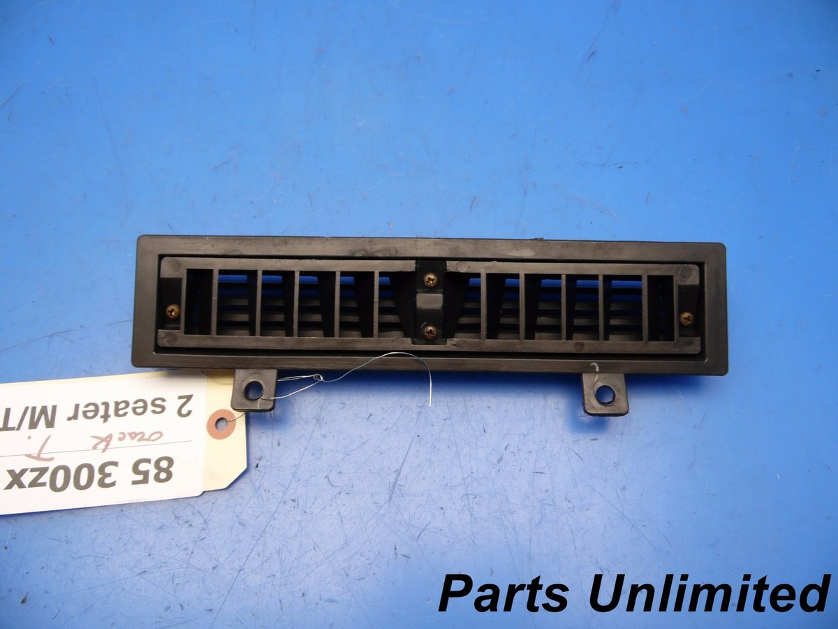 85-89 Nissan 300zx Z31 OEM center dash A/C ac air vent TAN/BROWN