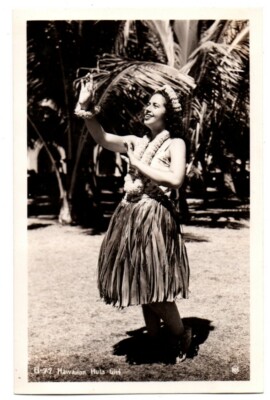 HI Hawaii Hawaiian Islands Hula Girl Dancer Dancing Dance Postcard