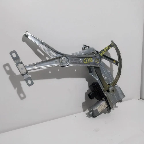 13101479 Right Front Window Lifter for OPEL ASTRA H GTC Cosmo 2006 3386200 - Picture 3 of 17