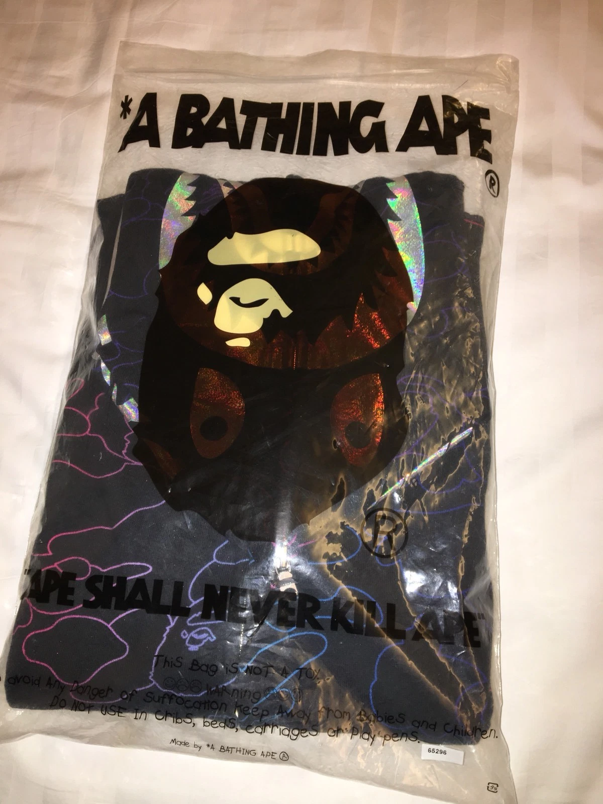 A BATHING APE (BAPE) Felpa con cappuccio mimetica squalo Bape Pencil al neon media nuovissima DEADSTOCK!!!!