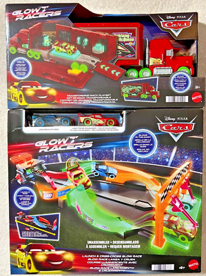DISNEY CARS GLOW RACERS LAUNCH & CRISS CROSS GLOW RACE SET + GLOW