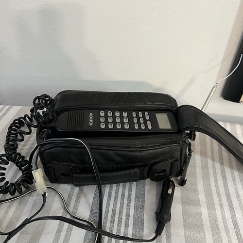 Vintage Audiovox Mobile Bag Phone Cell Phone w/ Case Powers On Retro Collectible