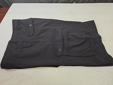 Sz 48 Men's Cargo Shorts, Lee Black Cotton. 11" Inseam New w/out tags